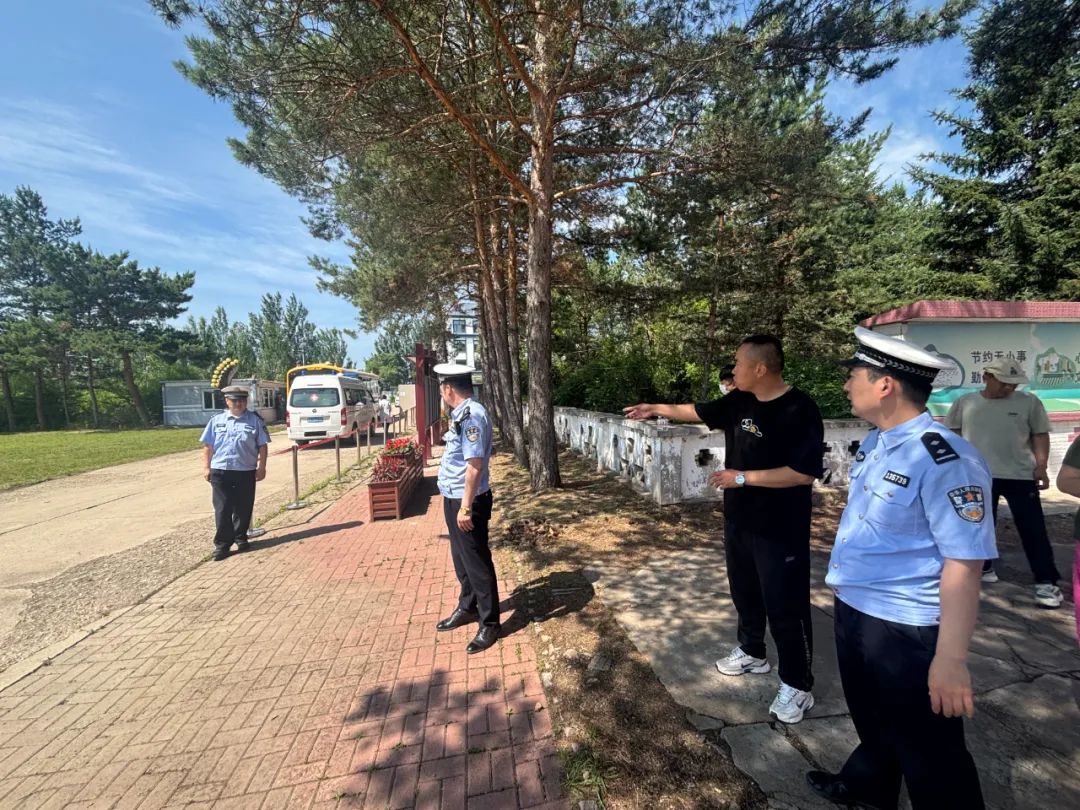 多部門(mén)聯(lián)動(dòng)筑牢校車安全防線